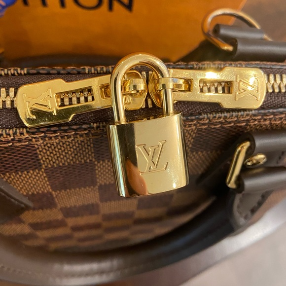 SOLD OUT”””Louis Vuitton Alma bb I - Picture 2 of 9